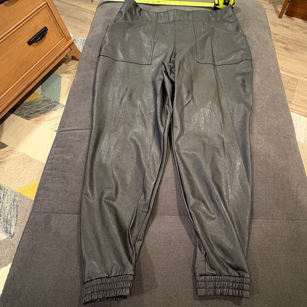 SPANX Womens 3X Faux Leather Joggers